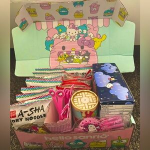 HELLO KITTY SANRIO SNACK BOX🍿🎀⭐️